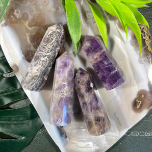 Chevron Amethyst Generator Point