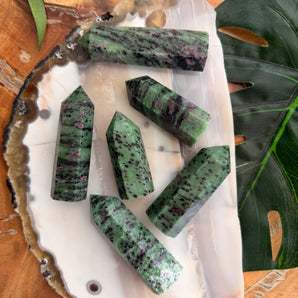 Ruby in Zoisite Generator Point